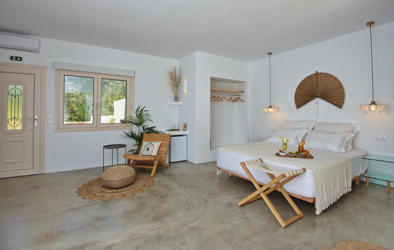 Eleon Suites New Isomata Exterior foto
